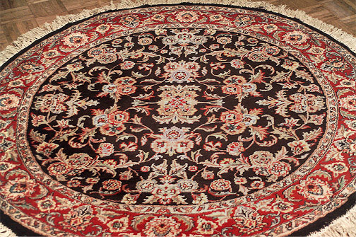 Kashan 5' Round Hand-Knotted Rug
 * * * Click For Larger Version * * * 