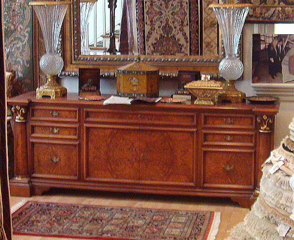 Francesco Molon Italian Furniture
