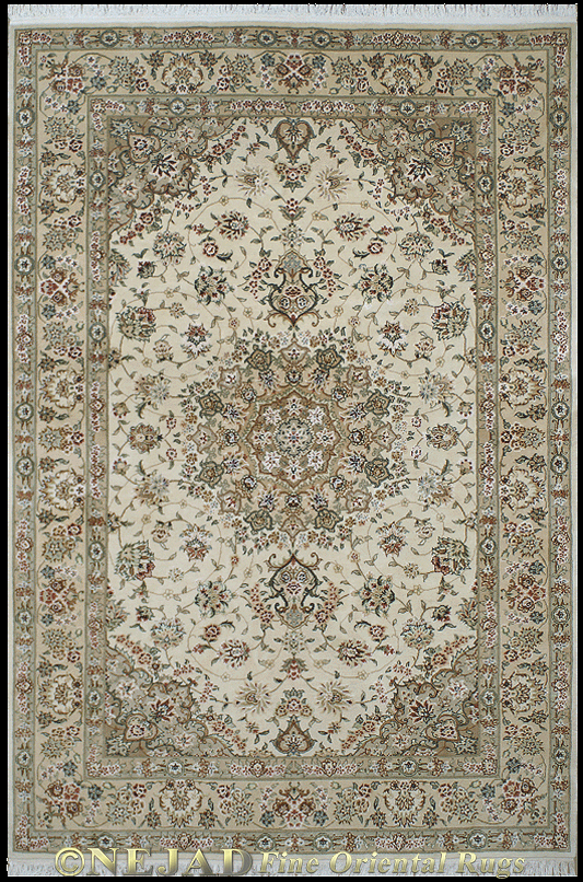 SK011IYBG Silk & Wool Rug Detail