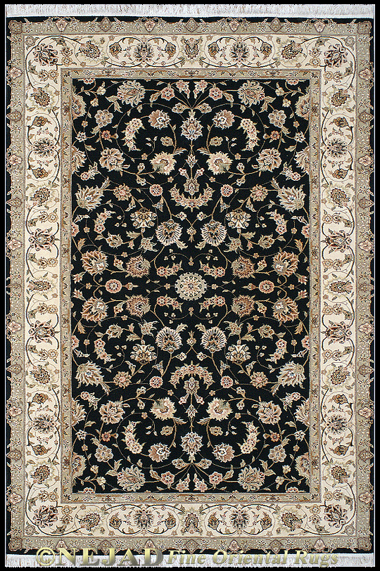 SK015BKIY Silk & Wool Rug Detail