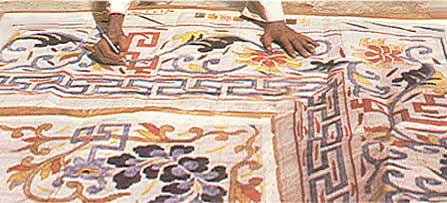 The detailed drawing of a carpet's design - the cartoon - shown rendered to scale on graph paper.